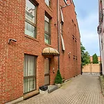 White Lily Apartment